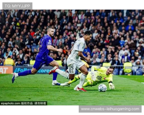 姆巴佩补时点球绝杀，皇马2-1险胜巴列卡诺紧追巴萨